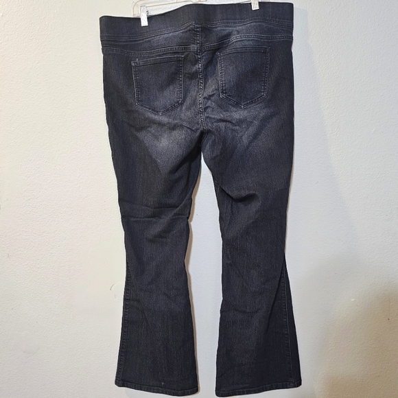 Torrid Bootcut Denim Jeans Size 2 - Picture 4 of 4